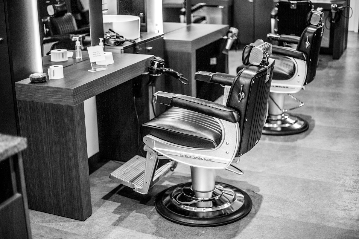 Espacio de barbería como referencia conceptual del cuidado profesional.